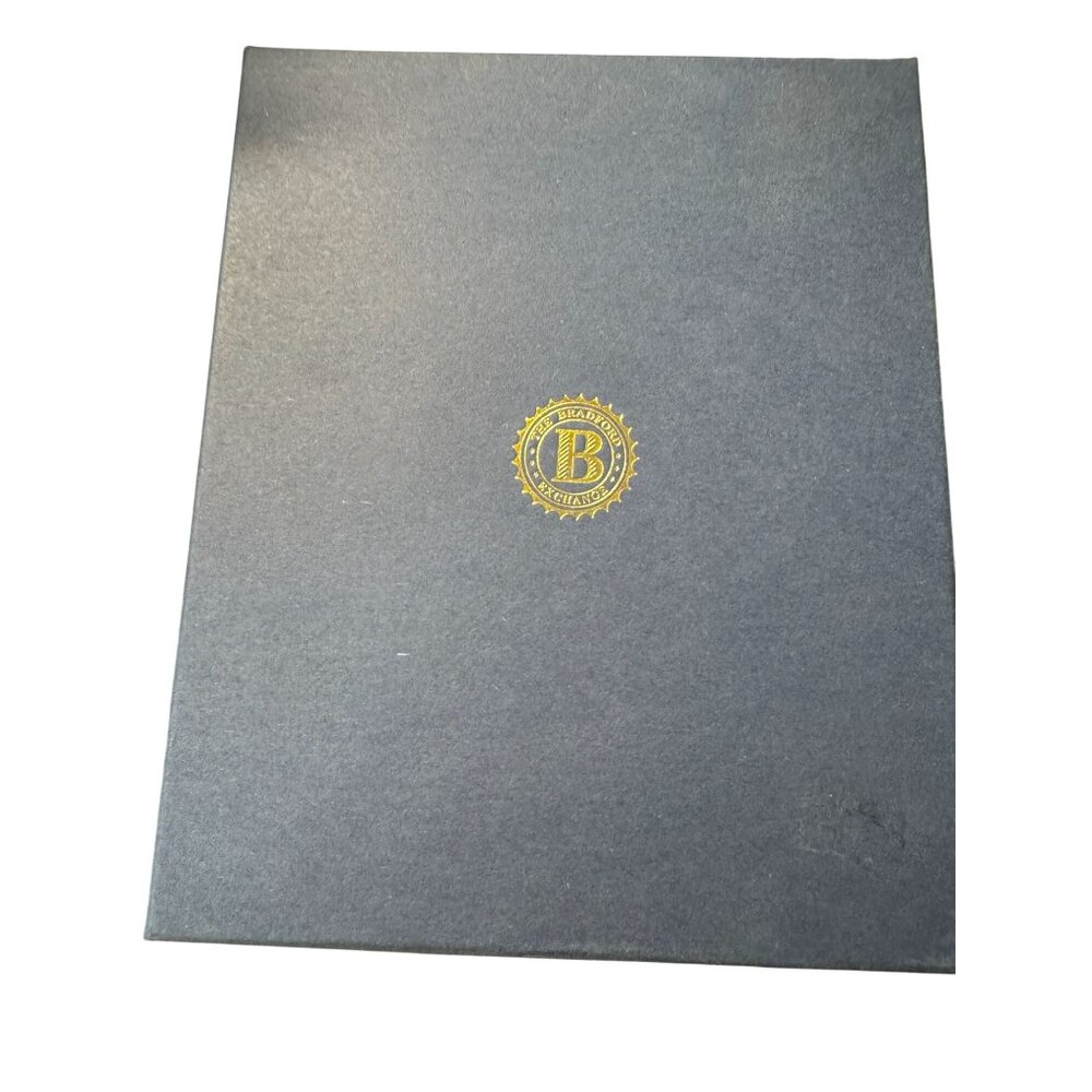 Bradford Exchange Golden Pearl Necklace Freshwater Pearls Swarovski Crystals 17" - Picture 5 of 8